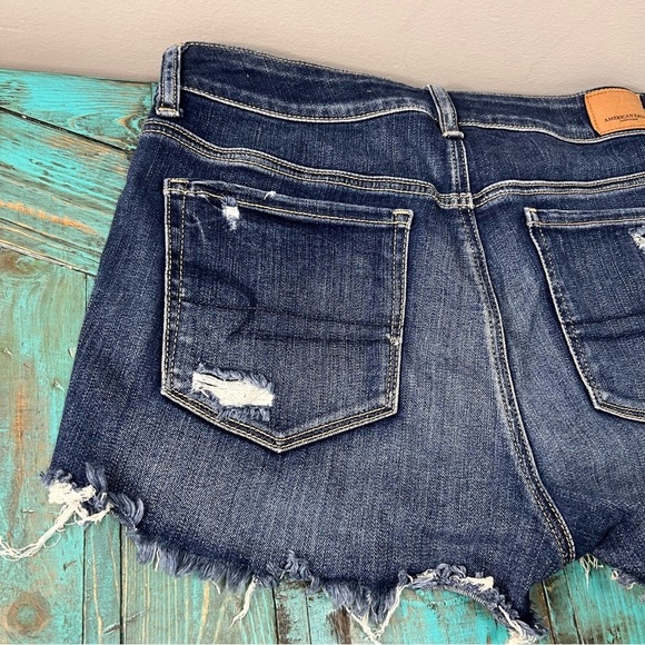American Eagle Floral Embroidered Hi Rise Cut off Denim Jean Shorts Raw Hem 10 - Picture 8 of 15